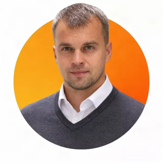 Алексей, руководитель отдела продаж